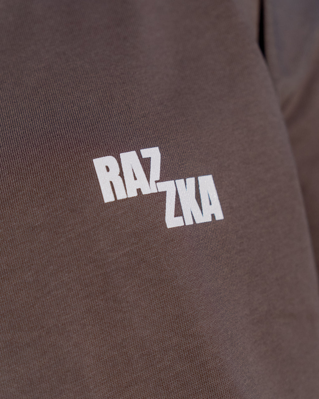 T-SHIRT MOCHA & MAILLOT